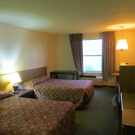 Hollywood Inn & Suites Gurnee Dış mekan fotoğraf